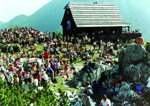 Record attendance in 1990